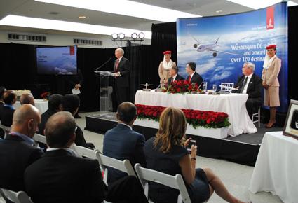 طيران الإمارات تطلق خدمتها اليومية إلى العاصمة واشنطن